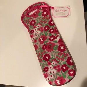 Lilly Pulitzer Wine Tote in Garden by the Sea